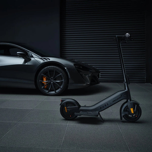 【公道走行可能】PURE × McLaren Black 電動キックボード｜特定小型原付｜免許不要・折りたたみ式