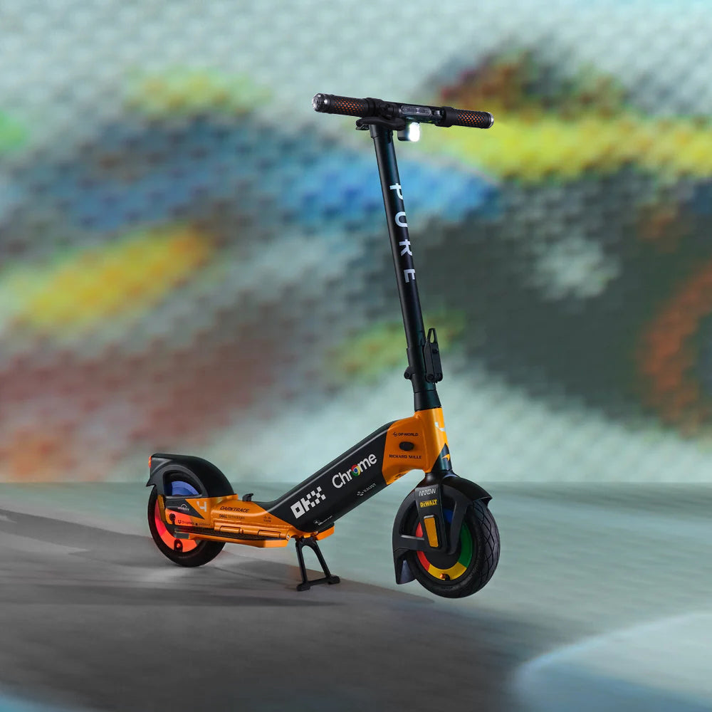 公道走行可能・JATA認証】Pure x McLaren MCL38 限定 電動キックボード